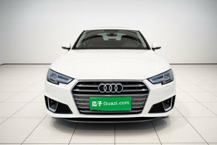 Used Audi A4L 2019 40 TFSI Fashion Edition China VI Emission Standard