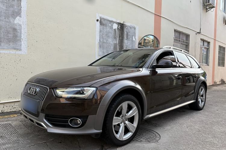 Used Audi A4 2014 40 TFSI allroad quattro plus version