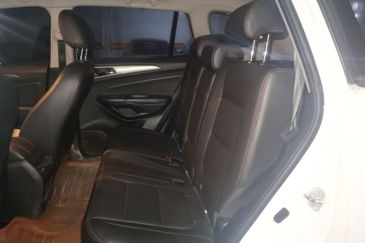 Used CHANGAN CS75 2014 2.0L Manual Luxury Version China V Standard