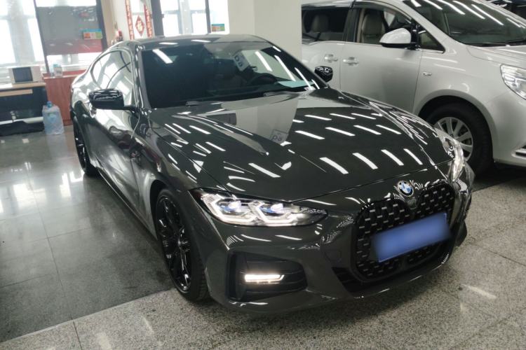 Used BMW 4 Series 2023 425i M Sport Night Edition Front Right 45 Deg