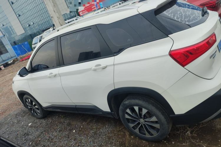 Used Baojun 530 2021 Global Car Anniversary Edition 1.5T CVT Luxury Model 7 Seats
