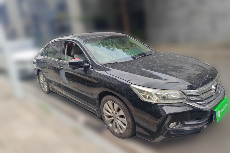 Used Honda Accord 2014 2.4L EX Luxury Edition Front Right 45 Deg