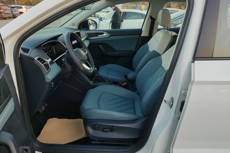 Used Volkswagen Tharu 2024 300TSI Two-Wheel-Drive Moon Luxury Edition
