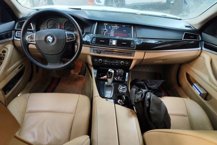 Used BMW 5 Series 2012 523Li Leading Model
