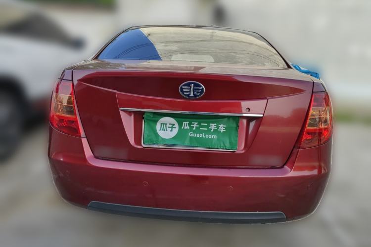 Used Bestune B50 2012 1.6L manual sunroof version Rear