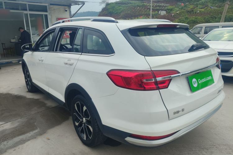 Used FAW Junpai CX65 2018 1.5L Manual Comfort Model Exterior 2