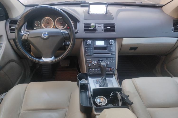 Used Volvo XC Classic 2014 T5 Luxury Edition
