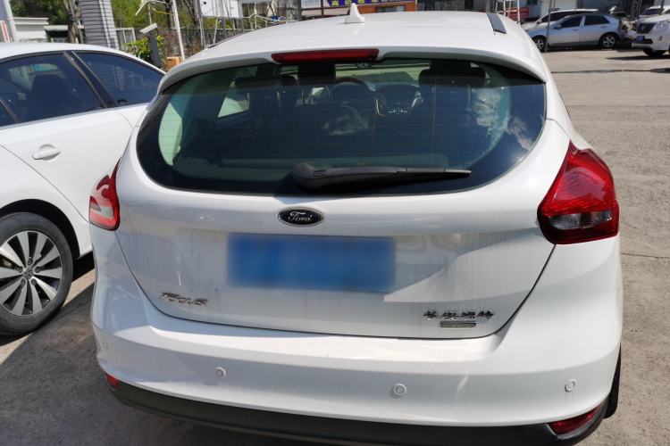 Used Ford Focus 2017 Hatchback EcoBoost 125 Manual – Ultra-Performance Style SmartDrive Edition