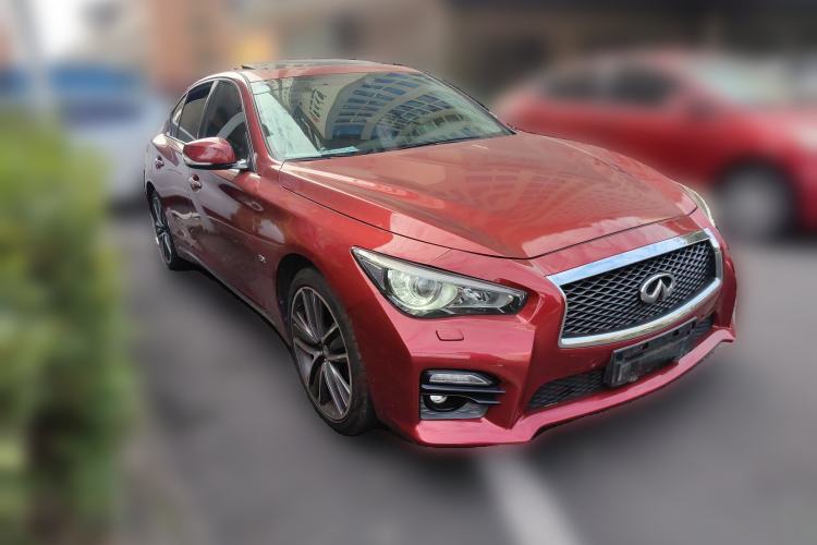 Used Infiniti Q50L 2015 2.0T Sport Edition Front Right 45 Deg