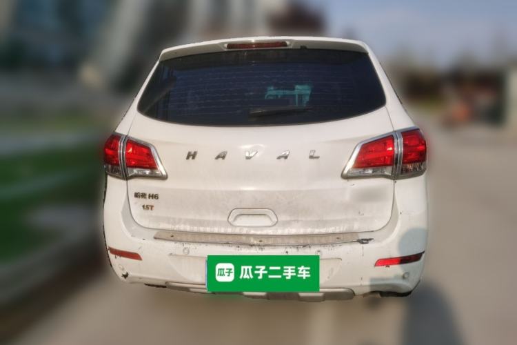 Used Haval H6 2015 Upgraded Model 1.5T Manual Two-Wheel Drive Elite Version
