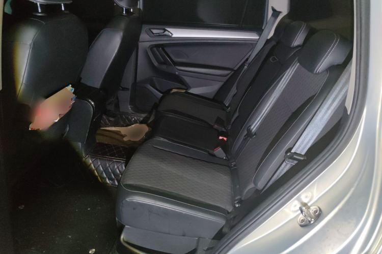 Used Volkswagen Tiguan L 2017 330TSI Automatic Two-Wheel Drive Luxury Edition
