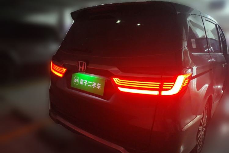 Used Honda Elysion 2022 2.0L eHEV Luxury First Edition