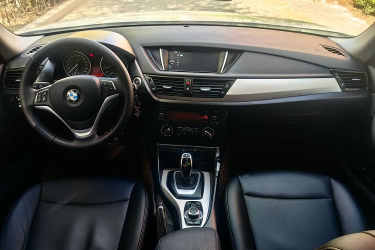Used BMW X1 2014 sDrive18i Fashion Model Interior 1