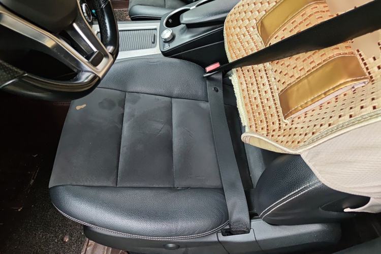 Used Mercedes-Benz GLK-Class 2015 GLK 260 4MATIC Dynamic Edition Ultimate Version
