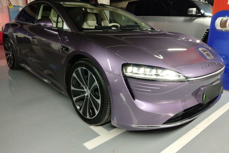 Used Hima Luxeed S7 2025 855 km Max