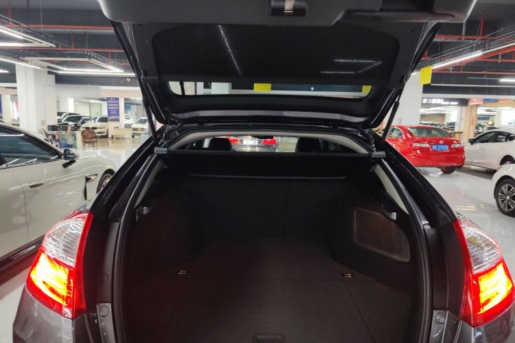 Used Honda Crosstour 2014 2.4L Luxury Edition