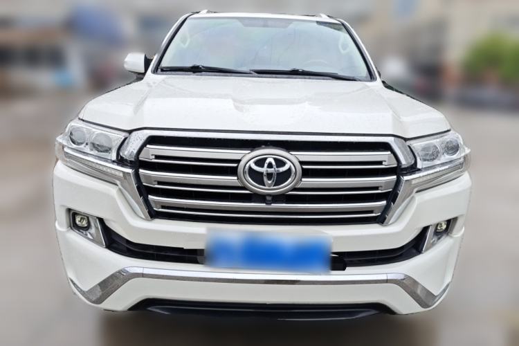 Used Toyota Land Cruiser  Front