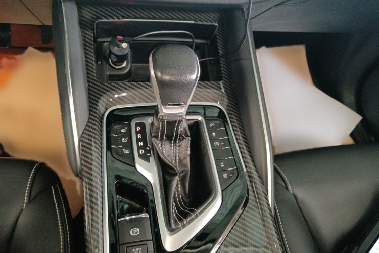 Used SAIC MAXUS D90 2017 2.0T Automatic All-Wheel Drive Sirius