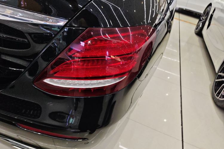 Used Mercedes-Benz E-Class 2020 Facelift E 260 L