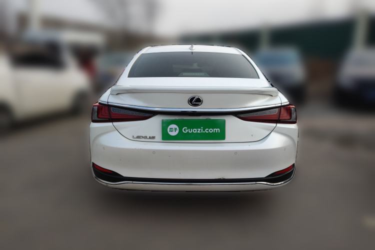 Used Lexus ES 2021 200 Excellence Edition