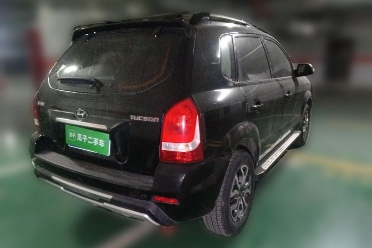 Used Hyundai Tucson 2013 2.0L Manual Two-Wheel Drive Fashion Edition