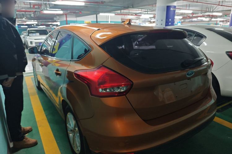 Used Ford Focus 2017 Hatchback 1.6L Automatic Fashion Edition Smart Drive Version Rear Left 45 Deg