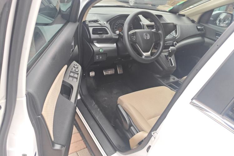 Used Honda CR-V 2016 2.0L Two-Wheel Drive Classic Edition
