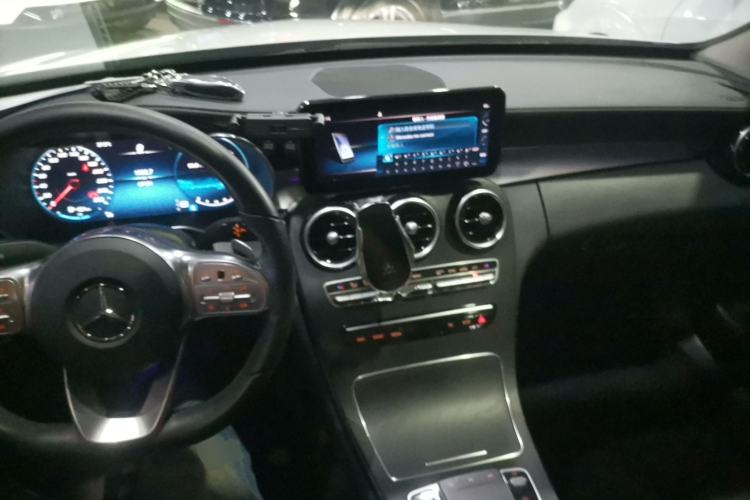 Used Mercedes-Benz C-Class 2021 C 200 L Fashion Edition Sport Version Center Console