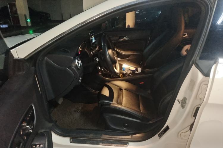 Used Mercedes-Benz CLA 2016 Facelifted CLA 200 Stylish Edition
