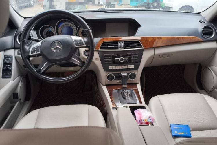 Used Mercedes-Benz C-Class 2011 C 200 CGI Elegant Model
