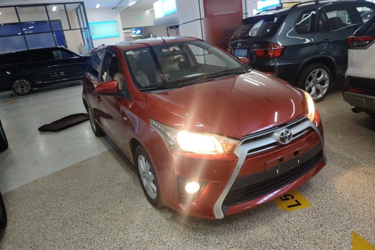 Used Toyota YARiS L Zhi Xuan 2015 1.5G Automatic Xuan Dong Sunroof Special Edition Front Right 45 Deg
