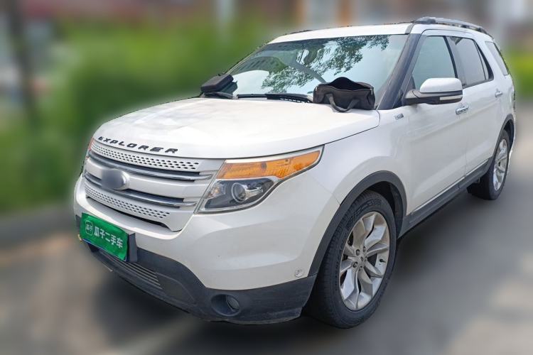 Used Ford Explorer 2014 Model, Automatic, 3.5L, 7-Seater, Parallel Import, U.S. Specification