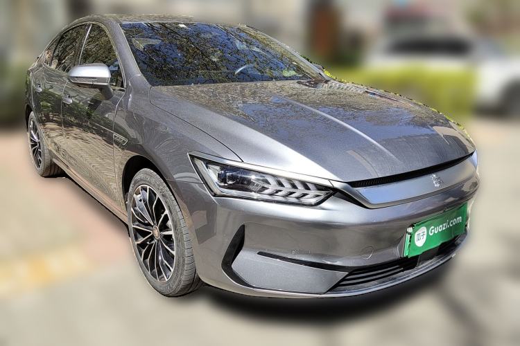 Used BYD Qin PLUS 2021 EV 600KM Flagship Model Front Right 45 Deg