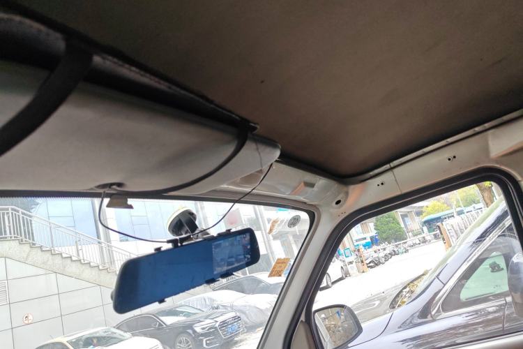 TDK.VehicleDetails.img