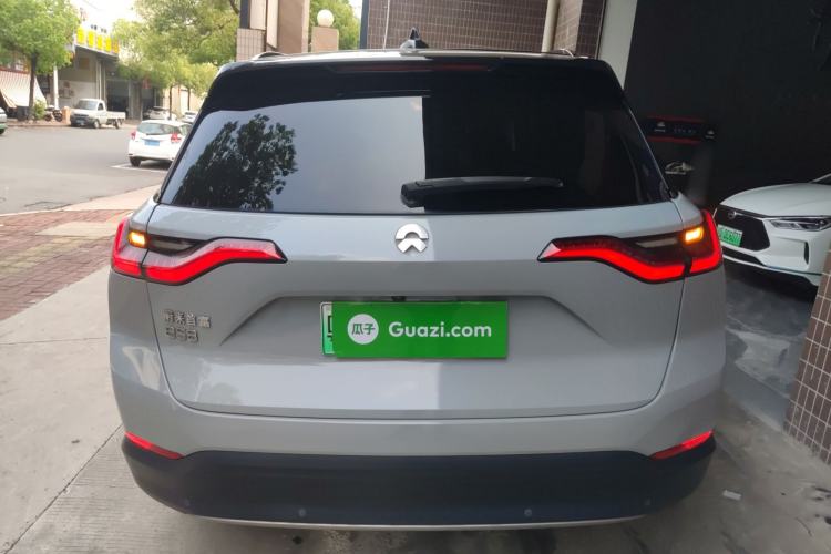 Used Nio ES8 2018 355 km Base Version 7-Seater Edition Rear