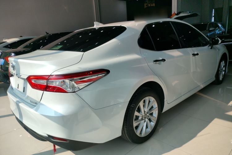 Used Toyota Camry 2023 Dual-Motor 2.5 HGVP Leading Edition
