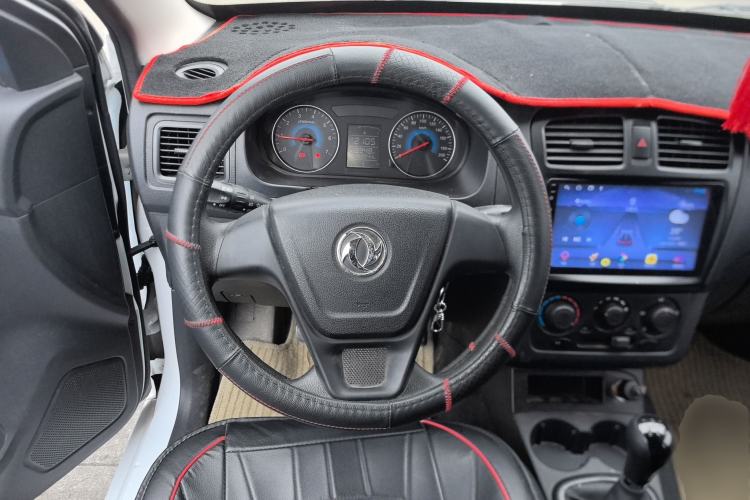 Used Dongfeng Fengon 330 2014 1.5L Manual Utility Version DK15
