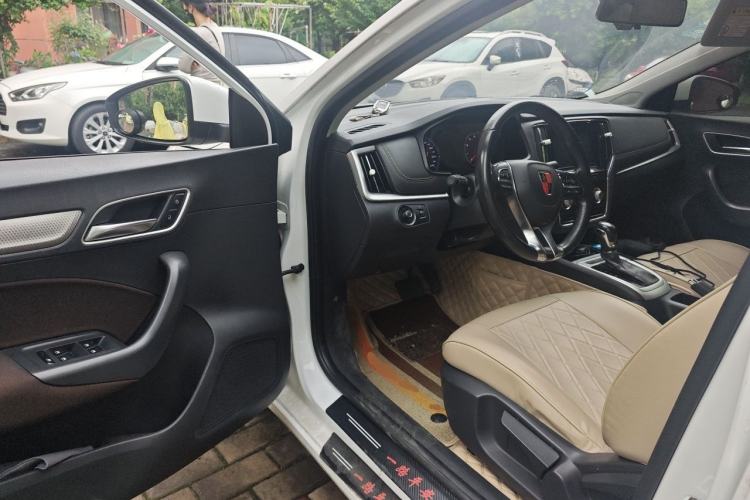 Used Roewe i6 2017 16T Automatic Flagship Edition
