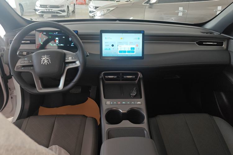 Used BYD Qin PLUS  Center Console