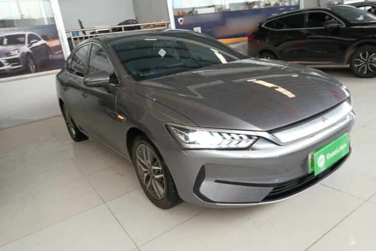 Used BYD Qin PLUS 2021 EV 400KM Luxury Model Front Right 45 Deg