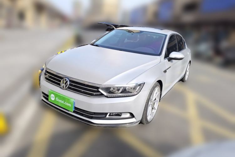Used Volkswagen Magotan 2019 330TSI DSG Leading Model China VI Standard