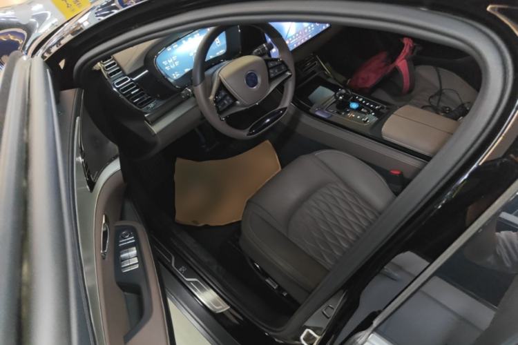 Used BYD Han 2025 DM-i 125KM Prestige Model