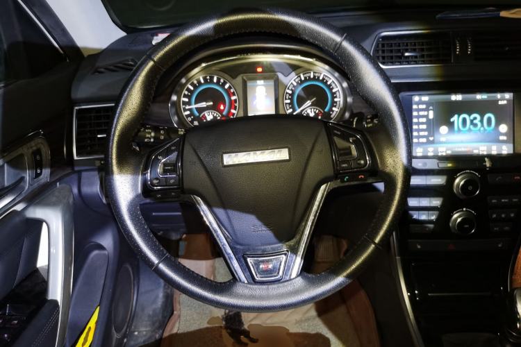 Used Haval H2 2016 Red Label 1.5T Manual Two-Wheel Drive Elite Model