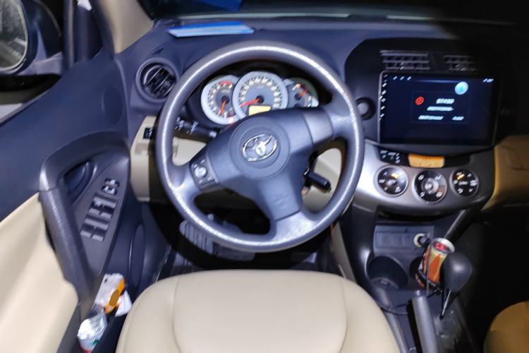 Used Toyota RAV4 2011 2.0L Automatic Classic Edition
