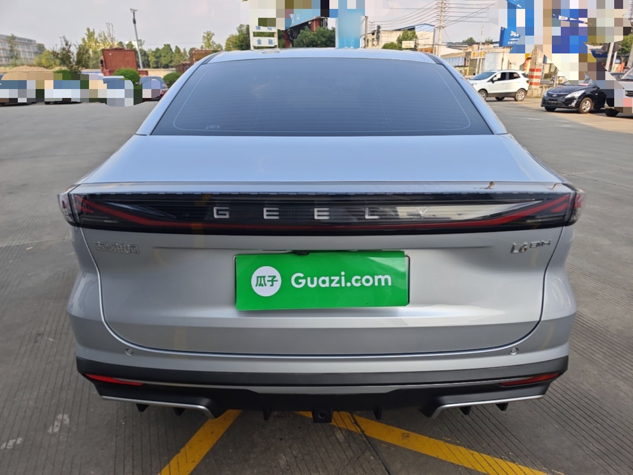 Geely Galaxy L6 2025 EM-i 60km Launch Edition — снимка 5