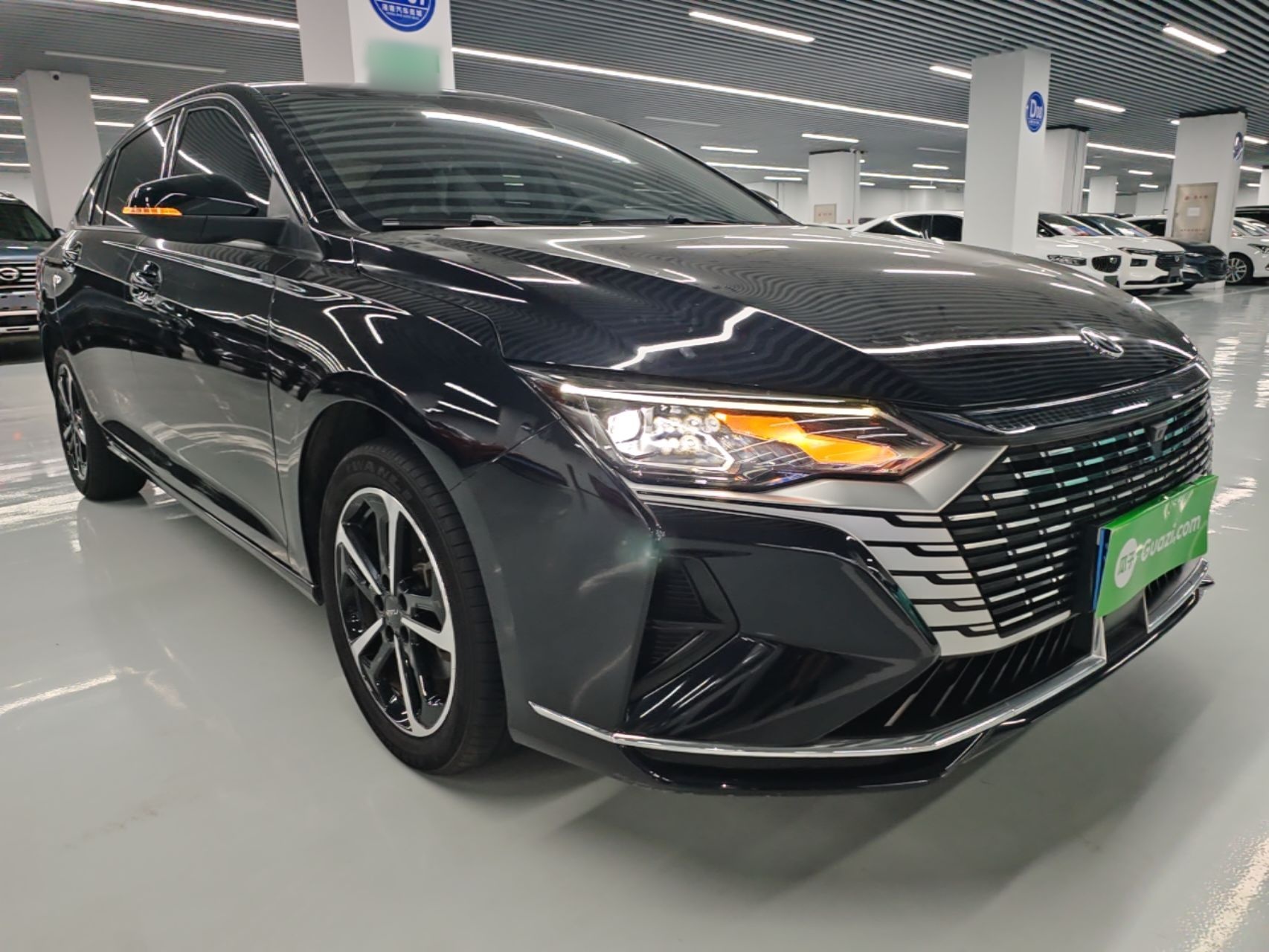 Dongfeng Aeolus Yixuan MAX 2023 1.5T Super-Powered Dad Edition — снимка 3