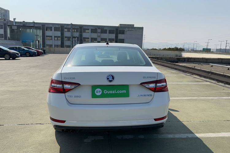 Used Skoda Superb 2016 TSI280 DSG Advanced Edition
