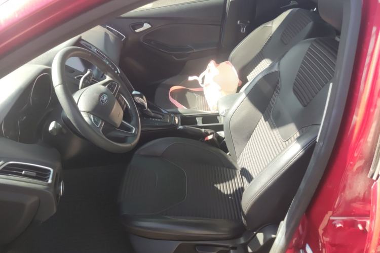 Used Ford Focus 2018 Sedan Classic 1.6L Automatic Trendy SmartDrive Edition