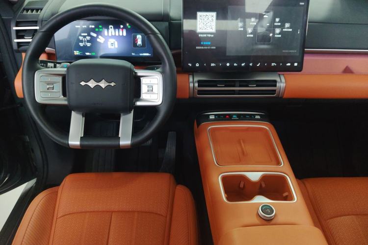 Used Formula Leopard Tai 7 2025 Model 190 km Four-Wheel Drive Max Edition Interior 3