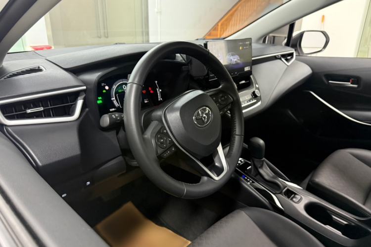 Used Toyota Corolla 2024 1.8L Smart Electric Hybrid Dual-Engine Elite Edition